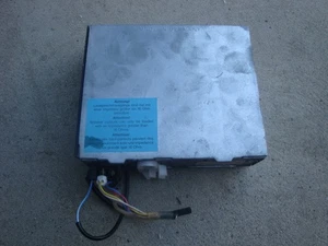 AMPLIFICADOR SINTONIZADOR MALETERO MERCEDES W140 92-93 300SE 500SEL BE1532 BECKER - Imagen 1 de 4