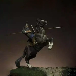 1/24 Resin Model Kit Medieval Rider Russian Knight Horseman Unpainted - Picture 1 of 1