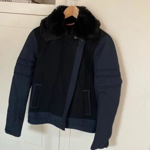 Comptoir Des Cotonniers Jacket EU 36 Black And Navy With Faux Fur Collar - Picture 1 of 3