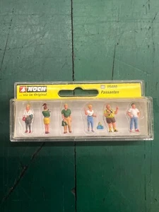 Noch OO Spur 15480 Fußgängerfiguren - Bild 1 von 2