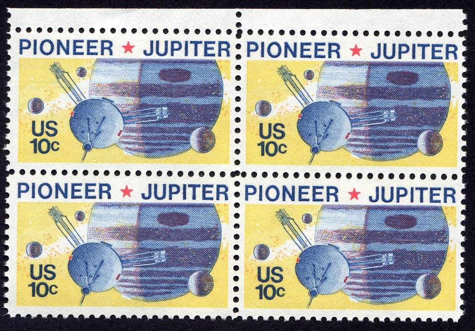 Scott #1556 Pioneer (Jupiter & Saturn) Block of 4 Stamps - MNH - Image 1 of 2