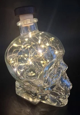 VACÍO Cabeza de Cristal Vodka Cristal Calavera con Luces LED Foto 1 de 4