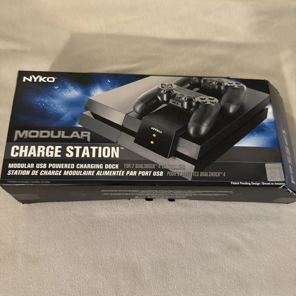 Nyko Technologies 83217 Modular Charge Station for PlayStation 4 - Image 1 of 4