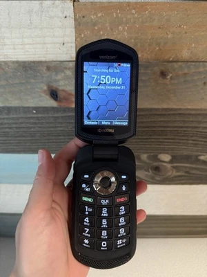 Kyocera DuraXV LTE (E4610) Flip Phone Business Phone NEW - Image 1 of 4