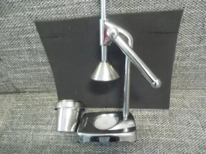 Fackelmann Handpresse, Fruchtsaftpresse, Zitronenpresse verchromter Stahl RAR - Bild 1 von 5