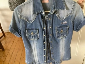 NICHT MEHR LANGE IM ANGEBOT schöne Jeansbluse von early 20 jeans - Bild 1 von 5