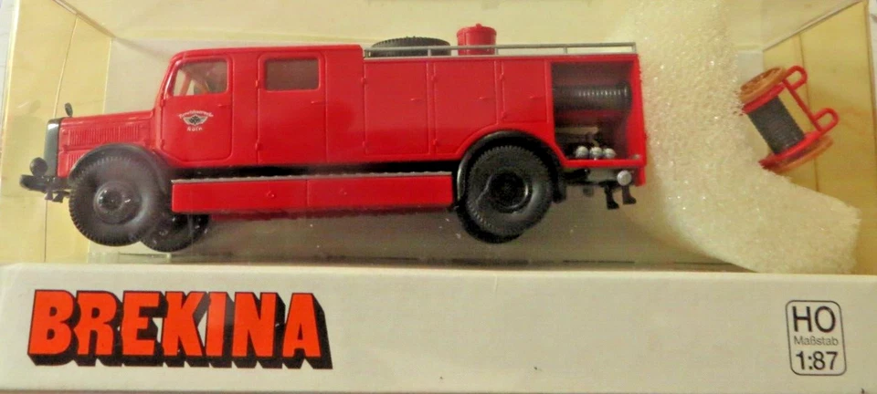 BREKINA H0 44254 Modello Auto MB L4500 S LF25 Rosso Rubino Nuovo IN Conf. Orig. - Immagine 1 di 2