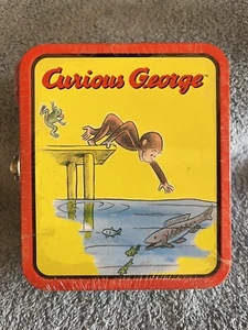 Vintage 1999 Curious George Fishing Mini Dose Brotdose mit Riemen Neu aus altem Lagerbestand - Bild 1 von 3
