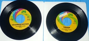 Strawberry Alarm Clock Incense and Peppermints & Birds in My Tree 2X45 - Picture 1 of 2