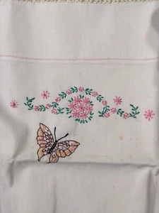 Pair of FINISHED pillow case butterfly pink flowers crewel embroidery 18" x 32" - Picture 1 of 6