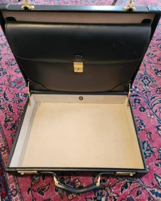 MALETÍN DE CUERO VINTAGE MARK CROSS CON PORTAFOLIO FINALES DE LOS 80/PRINCIPIOS DE LOS 90 BELLEZA Foto 1 de 4