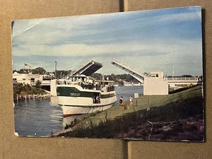 VINT. UNUSED PC - SHIP EMERALD ISLE, BTW. CHARLEVOIX & ST. JAMES, MICH. -CREASES - Picture 1 of 2