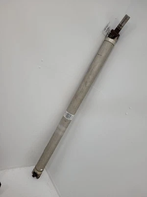 2015 16 17 18 19 20 21 2022 GMC CANYON Rear Drive Shaft 4WD ID AA27  - Image 1 of 4
