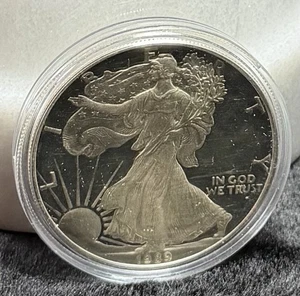 AMERICAN EAGLE PROOF 1 OZ PLATA ARTE REDONDO, PLATA .999, ¡DÉCADA DE 1989! - Imagen 1 de 6
