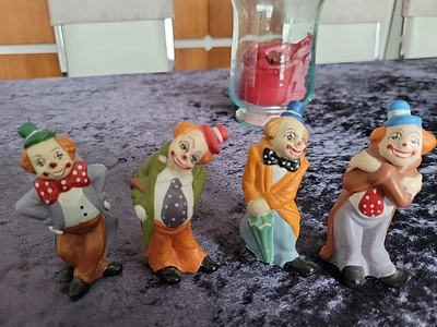 Porzellan Keramikfiguren Clown 4 Stück  alt handbemalt? - Bild 1 von 4