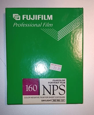 Fujicolor NPS 4x5 Color Negative Film Box Of 10 Sealed OOD 2005/10 ISO160/23 DIN - Image 1 of 4