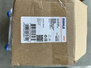 Mahle Oil Cooler CLC 202 000S Audi - Picture 1 of 3