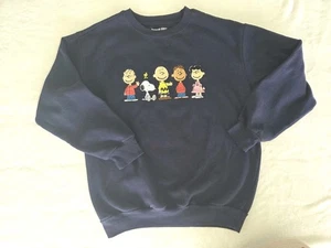 Felpa Peanuts Med ricamata Snoopy Charlie Brown & Gang Navy 2025 - Foto 1 di 14