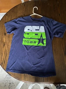 Casual Industrees T-Shirt Herren Large Sea Town Navy Blau Seahawks Farben PNW - Bild 1 von 4