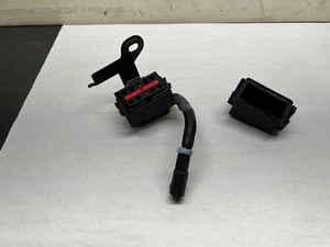 1999 Ford Mustang Cobra Engine Compartment Auxiliary Fuse Box - Picture 1 of 6