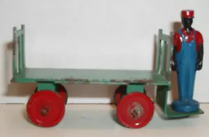 American Flyer Baggage Cart and Handler - Picture 1 of 6