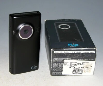 Cisco Flip Video MinoHD M3160 4GB Digital Camcorder(1Hr Recording) - New Battery - Image 1 of 2
