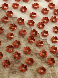 Sequins 4mm Copper Gingerbread Metallic Tiny Flower Cup Choose Pack Size - Imagen 1 de 2