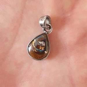 Koroit Boulder Opal Anhänger - Australien Edelstahl  - Bild 1 von 6