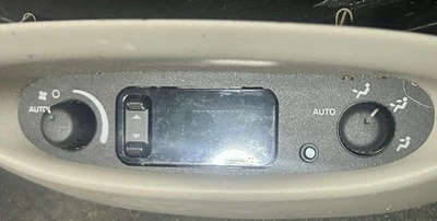 Chrysler Dodge Rear AC Heat Climate Control Unit P05005009AC OEM - Image 1 of 4