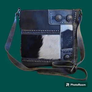 TRINITY RANCH Black and Gray Western Cowhide Studded Concho Crossbody Bag - Picture 1 of 13