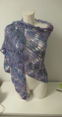 Lace-Tuch / Dreieckstuch,Handarbeit ( gehäkelt ) neu - Bild 1 von 2