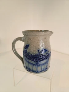 Vintage Salmon Falls Salzglasiertes Steinzeug Milchkännchen Krug Blaubeere Korb 4,5 hoch - Bild 1 von 7