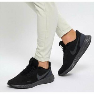 Zapatillas deportivas de hombre negras Nike Revolution | Compra online en  eBay
