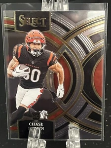 CHASE BROWN--2023 PANINI--SELECT--ROOKIE--PREMIER--#151---BENGALS--FREE SHIPPING - Picture 1 of 2