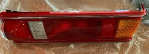 33501-SB3-611 GENUINE RIGHT TAIL LIGHT LENS FOR HONDA CIVIC M85 - Bild 1 von 2