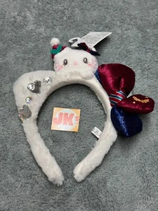 NEW Hello Kitty Headband Ears Universal Studios Japan Christmas USJ White Fuzzy - Picture 1 of 3