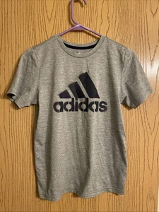 Camiseta Adidas para niño manga corta gris talla mediana - Imagen 1 de 5