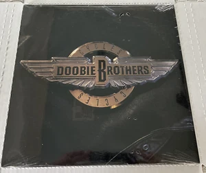 **SEALED** DOOBIE BROTHERS-CYCLES-1989 ORIGINAL VINYL RECORD LP CAPITOL R173187 - Picture 1 of 24