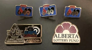 5 x Vintage Canada Alberta Lottery 649 Themed Brass Enamel Lapel Pins - Bild 1 von 3