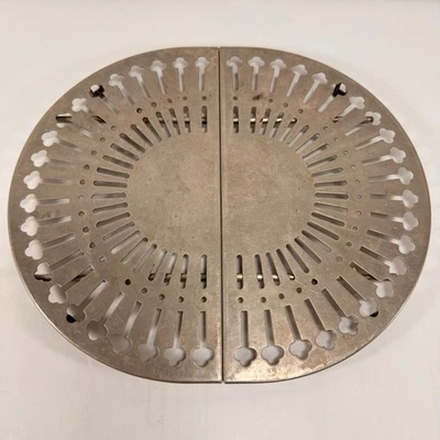 Vintage Kitchen Trivet Hot Plate Folding Aluminum Expandable Counter MCM Decor - Image 1 of 4