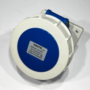 32A Blue Panel Socket Nante IP67 240v Generator Outlet Event Power Distro 2P+E - Picture 1 of 5