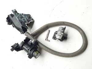 10-12 MERCEDES W212 E350 EMERGENCY ACCESS DOOR TRUNK KEY LOCK SET OEM - Picture 1 of 3