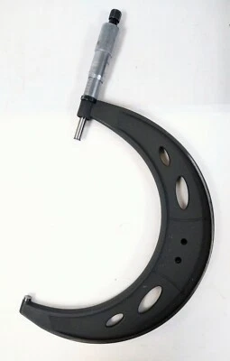 STARRETT 5-6" RANGE .0001" GRADUATION OUTSIDE MICROMETER - Image 1 of 4