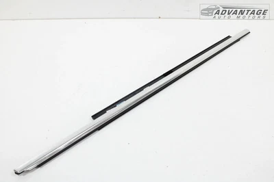 2015-2018 奥迪 Q3 四轮车 8U 前右侧门板车窗皮带成型原始设备制造商 — 第 1/4 张图片