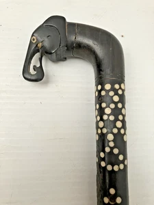 ANTIGUO BASTÓN PARA CAMINAR ELEFANTE ANGLO INDIO CON INCRUSTACIONES DE ÉBANO 90 CM (556A) - Imagen 1 de 11
