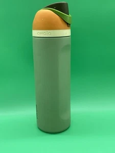 Camo Cool Owala 24 Unzen Freesip Isolierte Edelstahl Wasserflasche mit Strohhalm - Bild 1 von 7