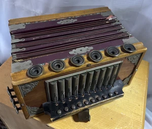 Sammlungsauflösung  Altes Knopfakkordeon - Ziehharmonika #150 - Picture 1 of 8