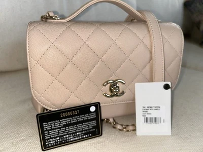 Authentic Chanel Caviar Quilted Medium Business Affinity Flap light beige - Image 1 of 4