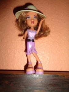 Doll BRATZ 5" Yasmin Purple butterfly outfit 2003 MGA McDonalds Happy Meal Toy - Picture 1 of 9