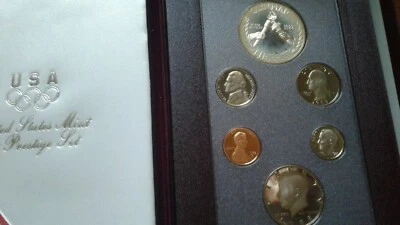 1988 -1989 - 1990 U.S. Mint Prestige Proof Sets - Boxes & CoA - Image 1 of 4